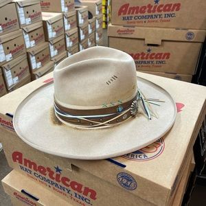 Women’s brushed felt hat